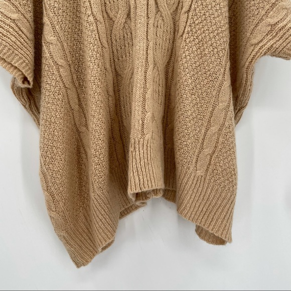 Tan & Gold Cable Knit Poncho - Picture 5 of 11